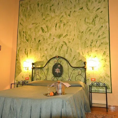 Residenza D'epoca Di San Martino 住宿加早餐酒店 锡耶纳