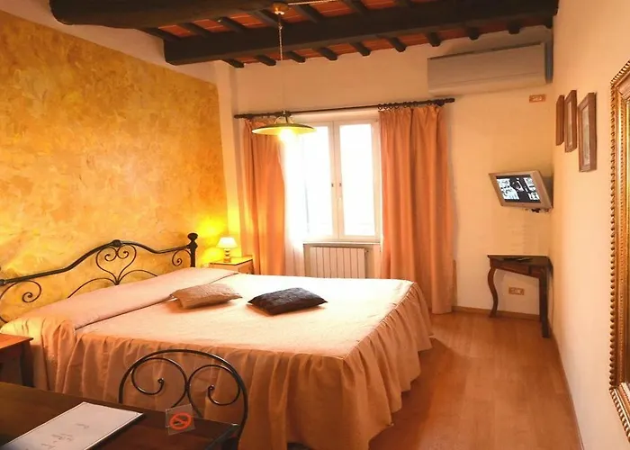 Oda ve Kahvaltı Residenza D'epoca Di San Martino