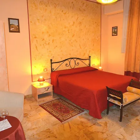 Residenza D'epoca Di San Martino فندق مبيت وإفطار سيينا