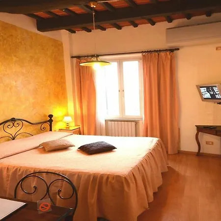 Alojamento de Acomodação e Pequeno-almoço Residenza D'epoca Di San Martino