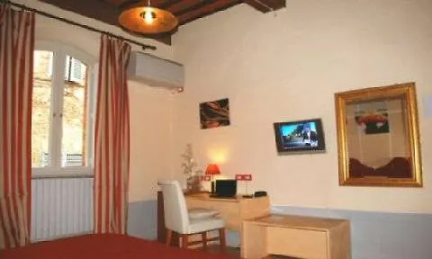 Alojamento de Acomodação e Pequeno-almoço Residenza D'epoca Di San Martino Siena